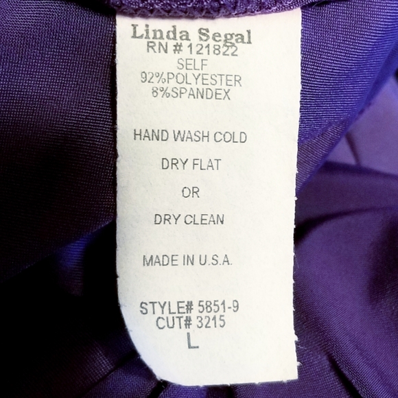 Linda Segal Plunge V-Neck Cocktail Dress - Picture 6 of 8